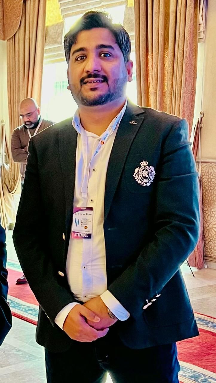 Muhammad Shoaib — Co-Founder & CEO, Ecom Deals